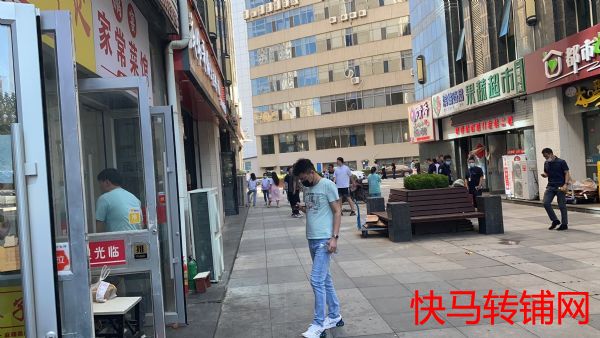 高新三星大廈小吃店轉讓實景圖片