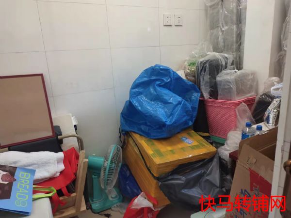 泉水火鍋食材店轉讓實景圖片